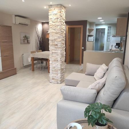 Apartamento en Viladecans cerca del aeropuerto Exterior foto