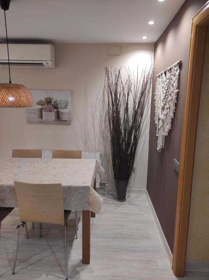 Apartamento en Viladecans cerca del aeropuerto Exterior foto