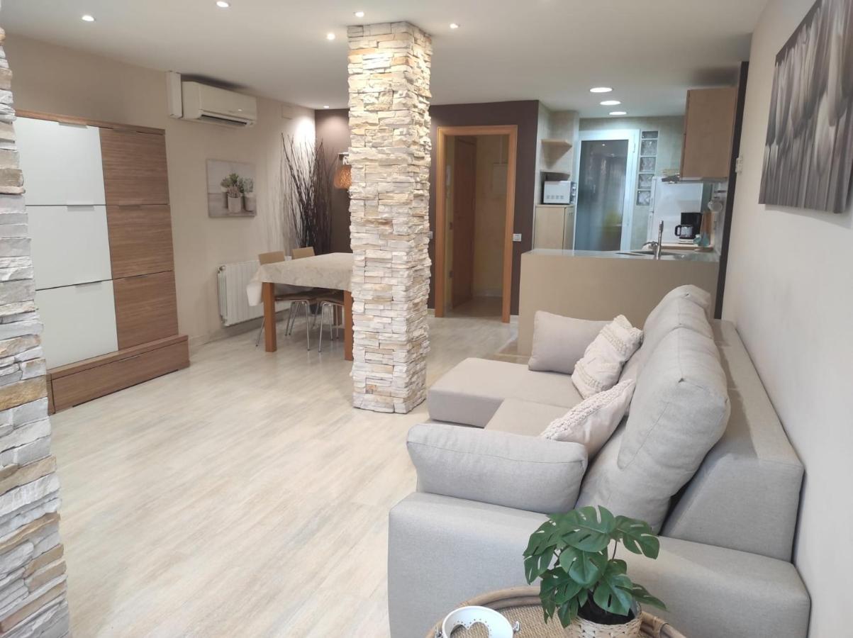 Apartamento en Viladecans cerca del aeropuerto Exterior foto