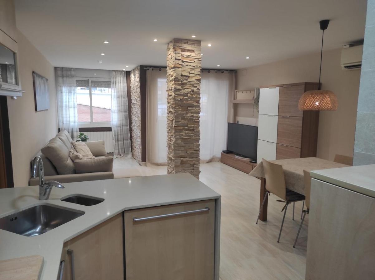 Apartamento en Viladecans cerca del aeropuerto Exterior foto