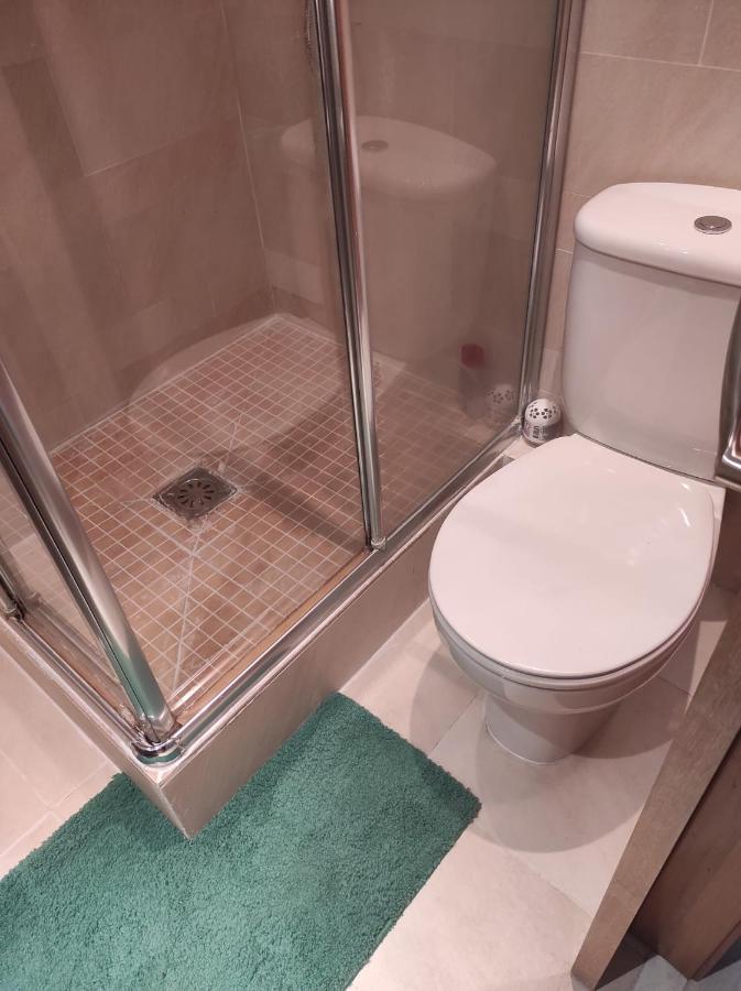 Apartamento en Viladecans cerca del aeropuerto Exterior foto
