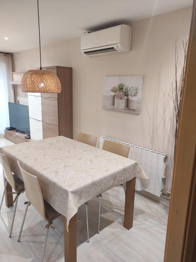Apartamento en Viladecans cerca del aeropuerto Exterior foto